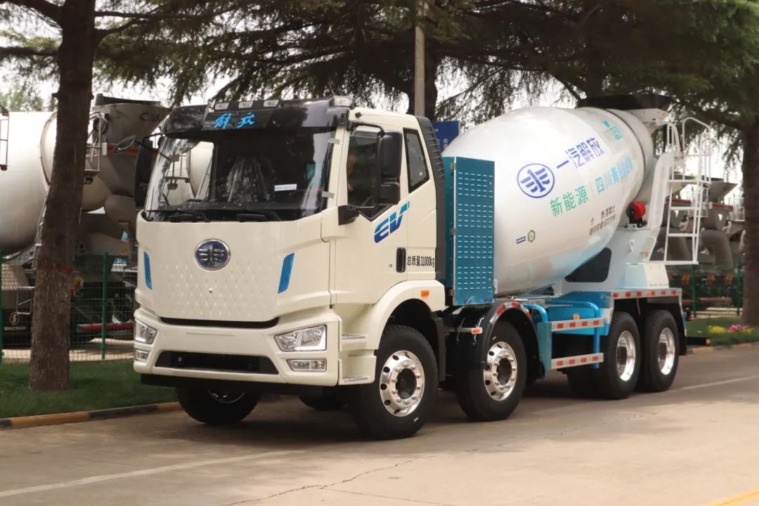 高考加油！中集車輛攪拌車業(yè)務(wù)集團“靜音行動”為夢想護航！