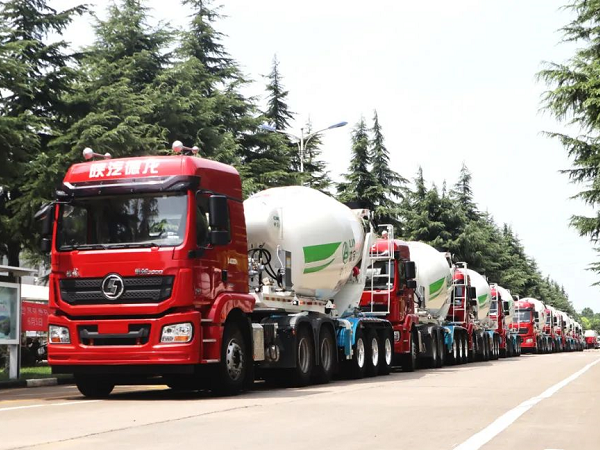 凌宇老客戶試水半掛攪拌車，10臺批量交付開華東先河！