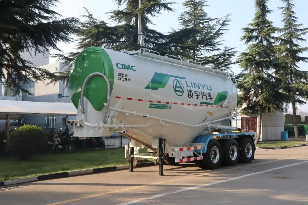 我要偷偷升級(jí)，然后驚艷所有人