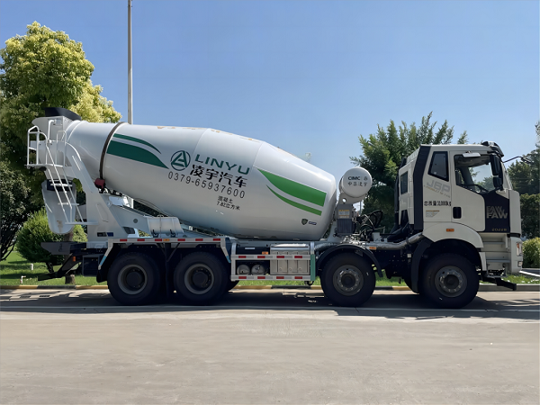 【發(fā)車新聞】解放&凌宇一體化攪拌車交付客戶！