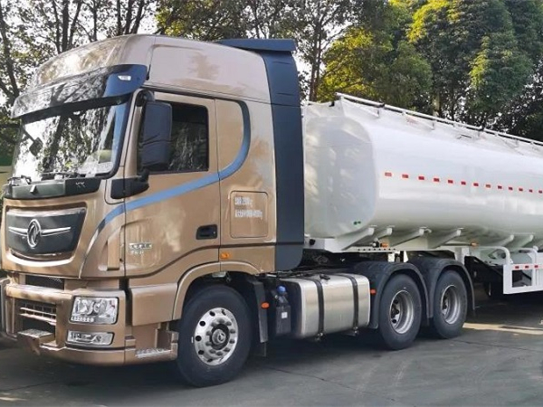 30臺凌宇罐車出口非洲，降本增效看得見！