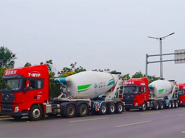 天氣炎熱，交付火熱，中集凌宇半掛攪拌車實(shí)力圈粉，“熱度”不減！