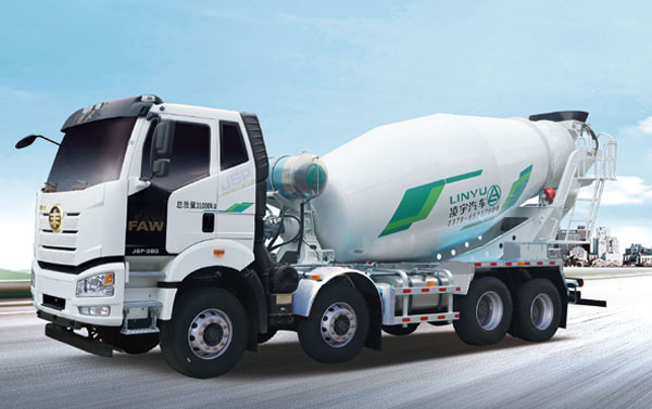中集凌宇輕量化攪拌車各品牌比對(duì) 教你選擇輕量化攪拌車？